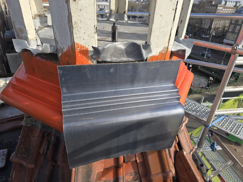 Restauratie loden toren Amsterdam